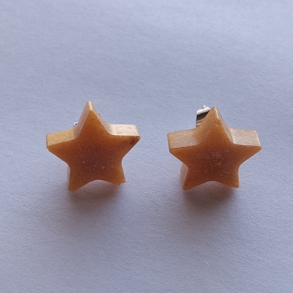 5/$25 Orange resin  star stud earrings